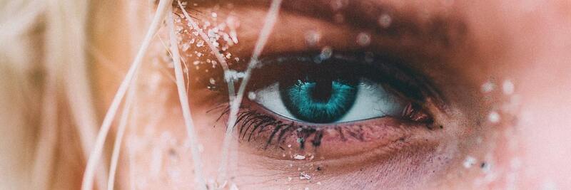 What to do if your contact lenses are causing dry eyes