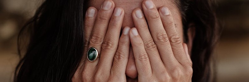 How to relieve eye pain